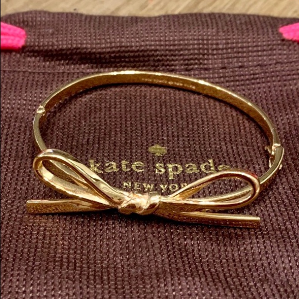 Kate Spade Gold Skinny Bow Bangle